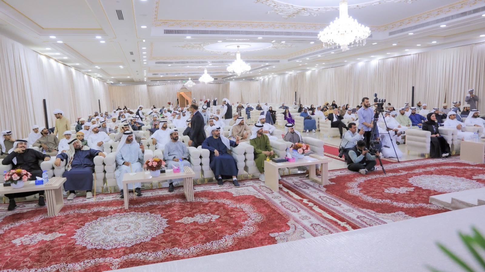 المعرض